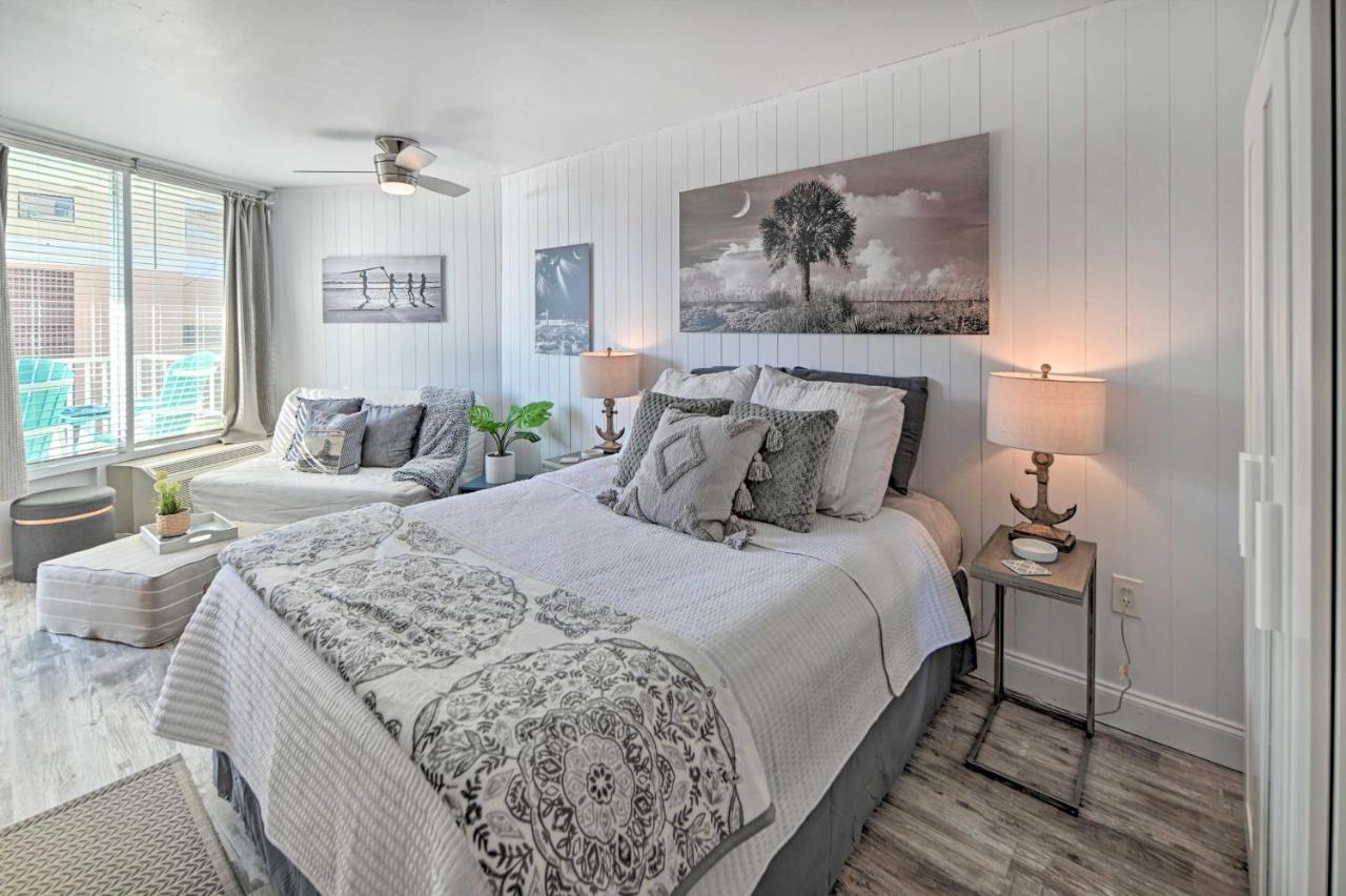 Beachfront Condo In Myrtle Beach With Pool Access Exteriör bild